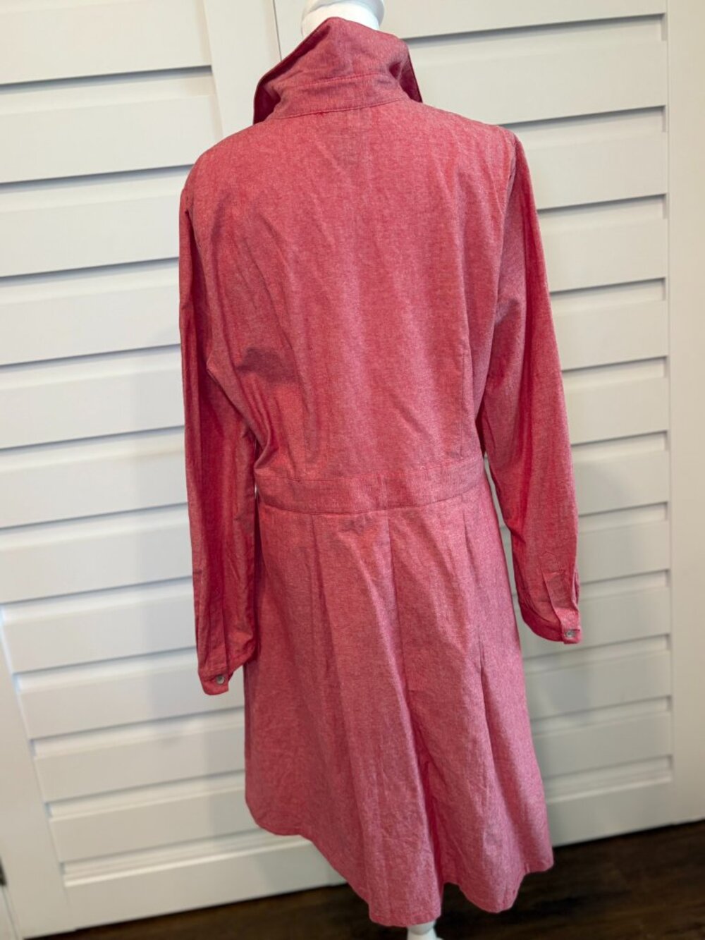 Jeffrey Banks NWT Red Cotton Chambray Button Front Midi Shirt Dress L - Picture 9 of 11